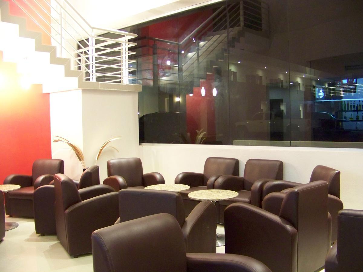 Hotel Oasis Heroica Caborca المظهر الخارجي الصورة